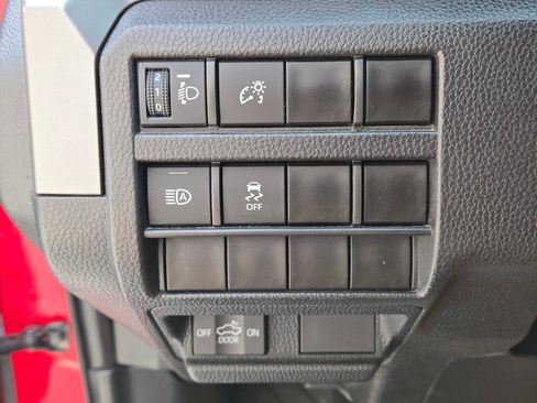 Used 2024 Toyota Tacoma TRD Off-Road AWD/4WD image 28