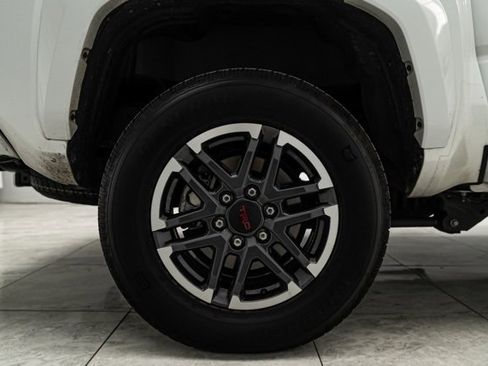 Used 2024 Toyota Tacoma TRD Sport image 35