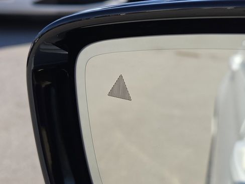 Used 2019 BMW 540i xDrive w/ Executive Package image 22