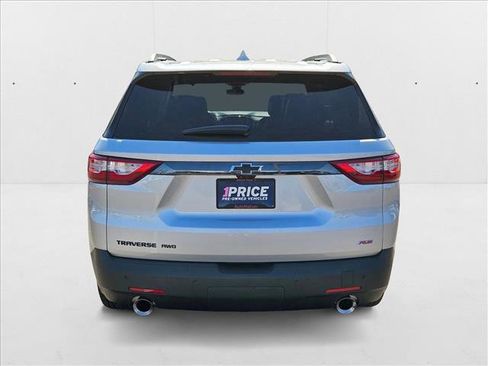 Used 2021 Chevrolet Traverse RS image 7
