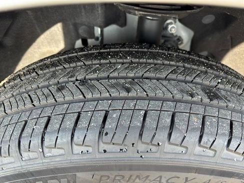 Certified 2024 Ford Maverick Lariat image 10