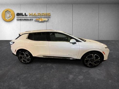 Used 2026 Chevrolet Equinox EV LT w/ Convenience Package II FWD image 10