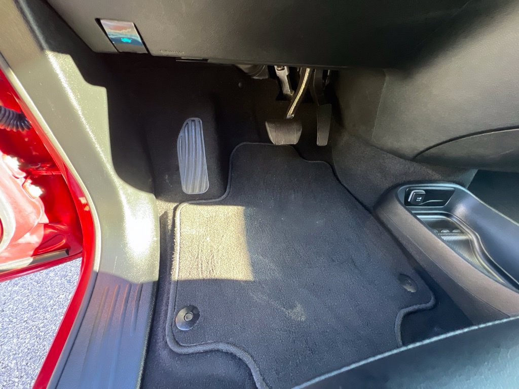 Used 2025 Chrysler Pacifica Select FWD image 31