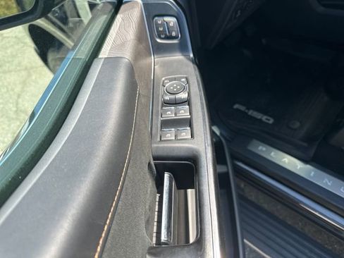 Used 2022 Ford F150 Platinum AWD/4WD image 26