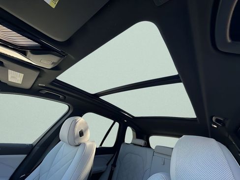 New 2026 BMW X5 xDrive40i w/ Premium Package image 26