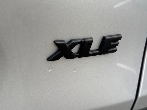 Used 2025 Toyota RAV4 XLE Premium FWD image 6