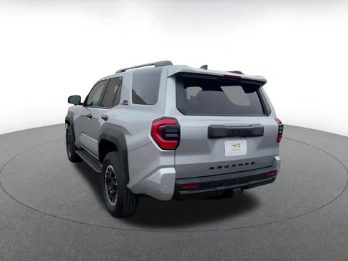 Used 2025 Toyota 4Runner TRD Off-Road image 11