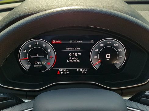 Certified 2024 Audi Q5 2.0T Premium Plus w/ Premium Plus Package AWD/4WD image 11