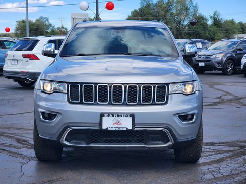 Used 2017 Jeep Grand Cherokee Limited AWD/4WD image 6