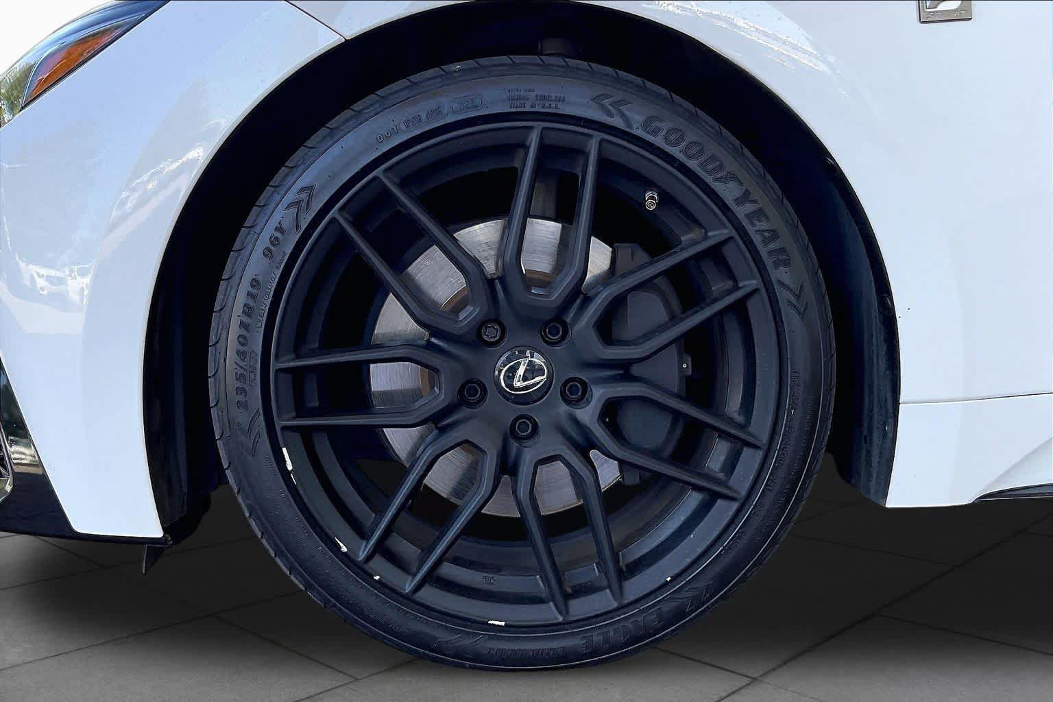 Used 2023 Lexus IS 350 F Sport RWD image 9