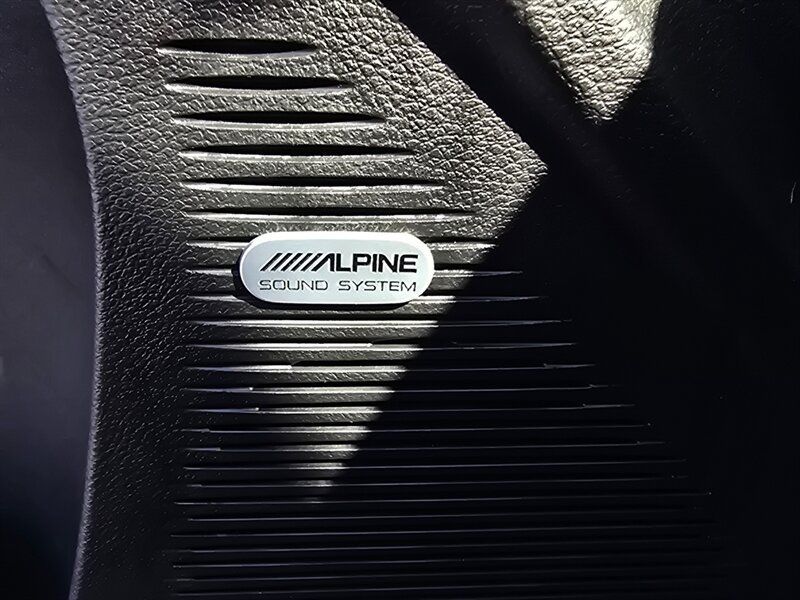 Used 2019 Dodge Challenger GT w/ Blacktop Package AWD/4WD image 10