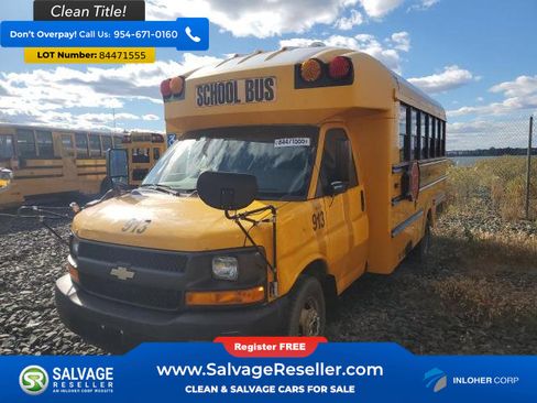 Used 2012 Chevrolet Express 3500 Extended w/ School Bus Package image 3