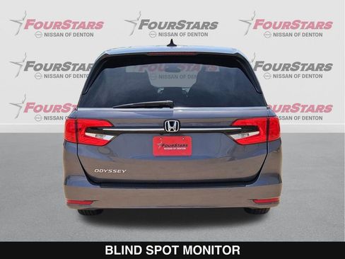 Used 2024 Honda Odyssey EX image 5