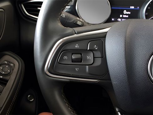 Used 2023 Buick Encore GX Select image 21