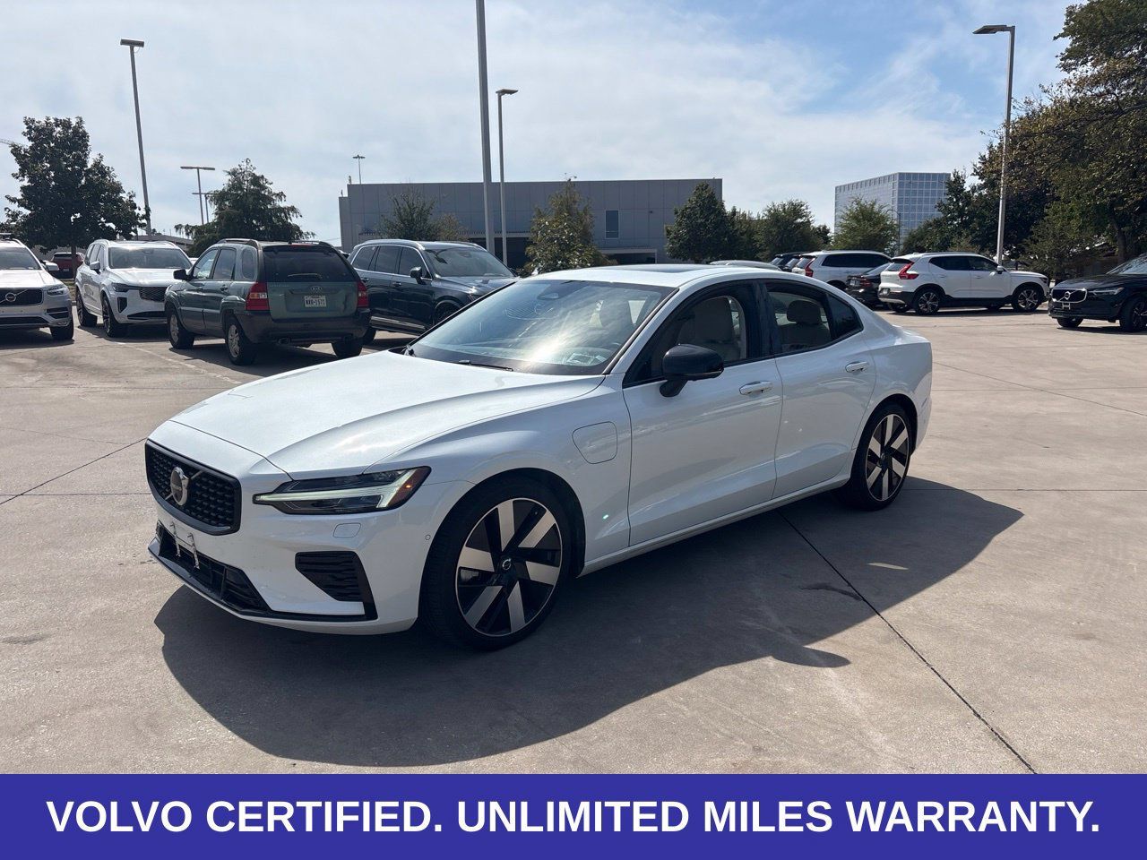 Used 2024 Volvo S60 T8 Plus w/ Climate Package AWD/4WD 360° Tour