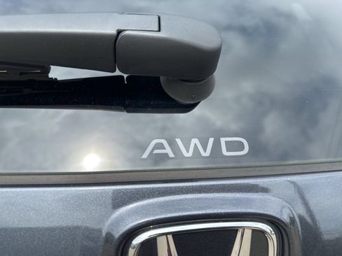 Used 2025 Honda CR-V Sport Touring image 8