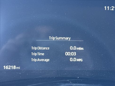 Used 2025 Toyota Grand Highlander XLE image 19