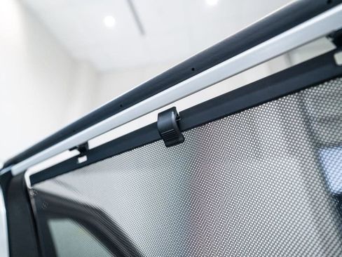 Used 2023 Toyota Highlander XLE AWD/4WD image 37