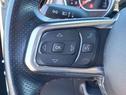 Used 2022 Jeep Gladiator Mojave image 17