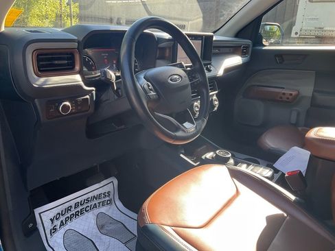 Used 2022 Ford Maverick Lariat image 15