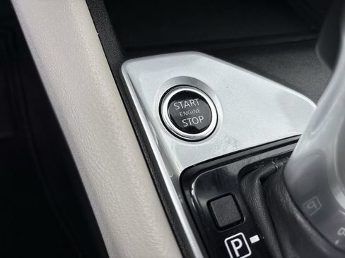 Used 2025 Nissan Altima 2.5 SV FWD image 20