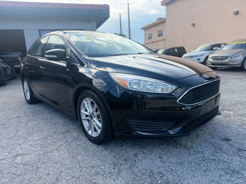 Used 2016 Ford Focus SE w/ SE Power Seat Package FWD image 7