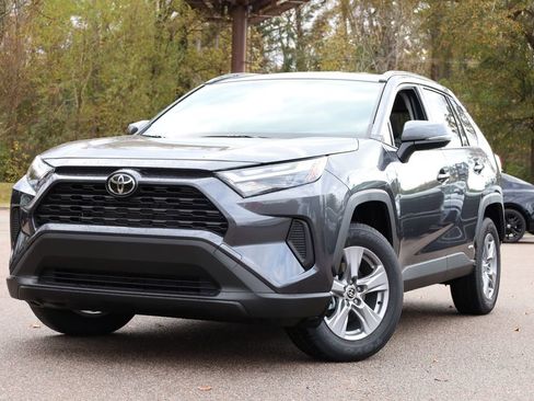 New 2025 Toyota RAV4 XLE image 1