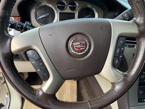 Used 2013 Cadillac Escalade Platinum image 11