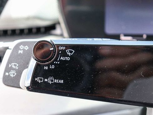 New 2026 Audi Q3 quattro 2.0T AWD/4WD image 25