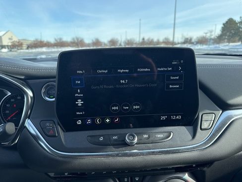 Used 2025 Chevrolet Blazer LT w/ Convenience Package image 64