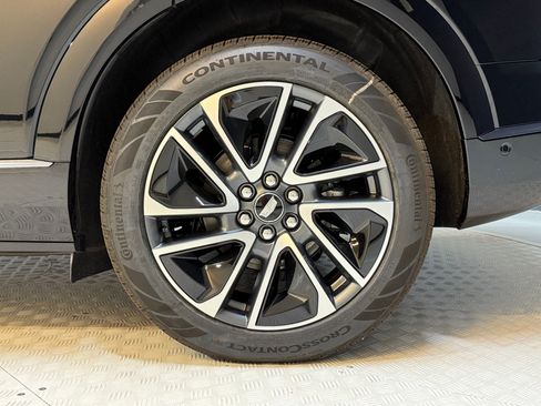 New 2026 Cadillac Optiq Sport 1 image 11