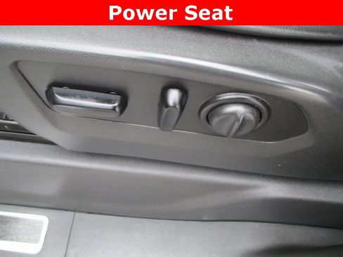 Used 2020 GMC Sierra 2500 AT4 w/ AT4 Premium Package image 25