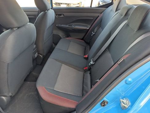 Used 2025 Nissan Versa SR FWD image 25