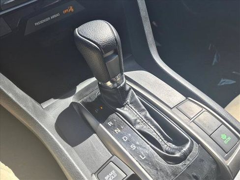 Used 2018 Honda Civic EX image 12