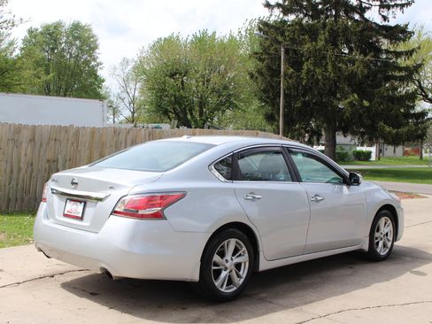 Used 2015 Nissan Altima 2.5 SL image 11