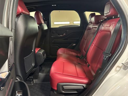 Used 2024 Lincoln Corsair Reserve w/ Equipment Group 201A image 15