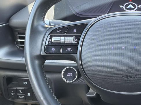 Used 2023 Hyundai Ioniq 6 SEL image 12