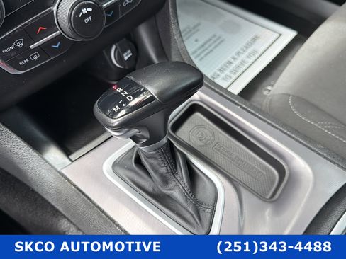 Used 2023 Dodge Charger SXT RWD image 23