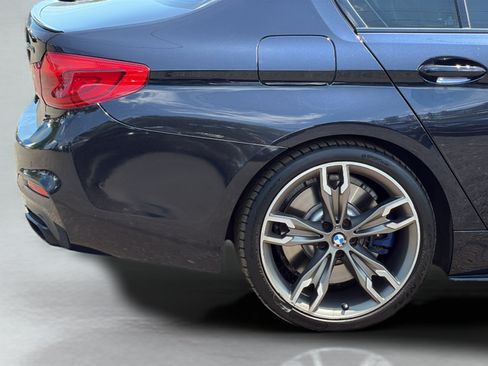 Used 2020 BMW M550i xDrive w/ Executive Package AWD/4WD image 26