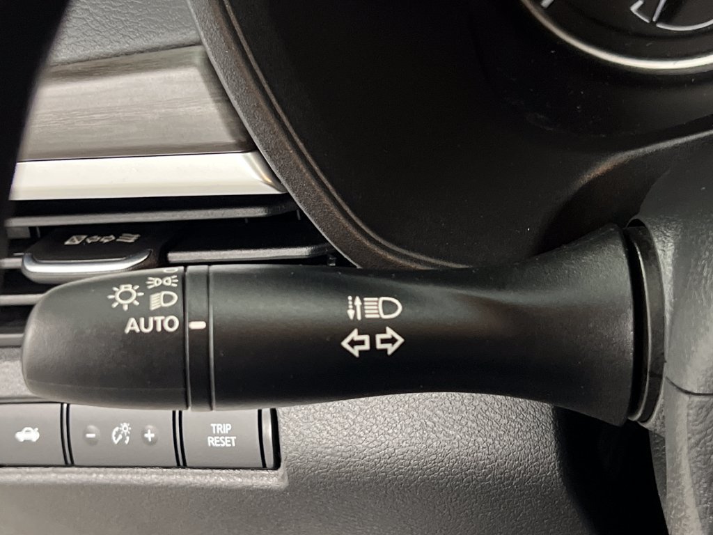 Used 2026 Nissan Altima 2.5 SV FWD image 46