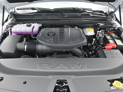 New 2025 RAM 1500 Limited image 22