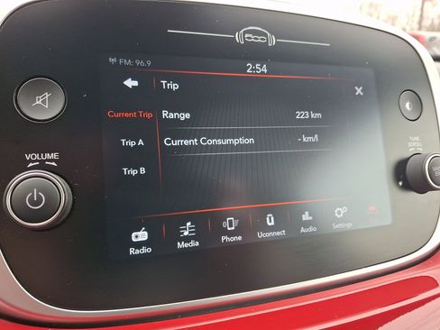 Used 2020 FIAT 500X Pop image 17