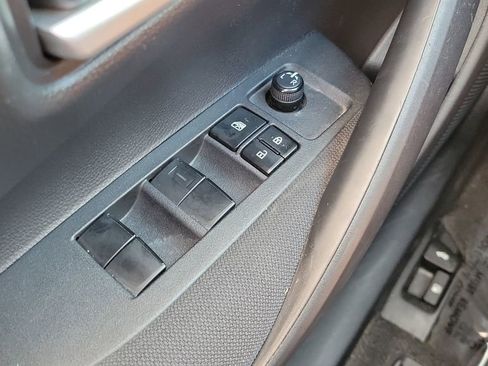 Used 2021 Toyota Corolla LE image 24