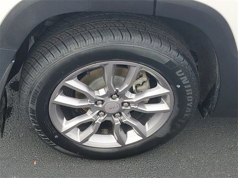 Certified 2023 GMC Terrain SLT w/ LPO, Floor Liner Package image 7