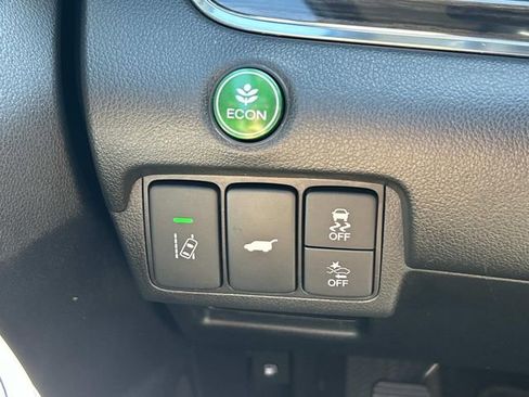 Used 2016 Honda CR-V Touring image 32