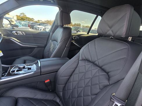 New 2026 BMW X5 xDrive40i w/ Climate Comfort Package image 42