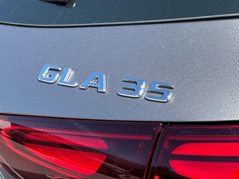 New 2026 Mercedes-Benz GLA 35 AMG 4MATIC image 21