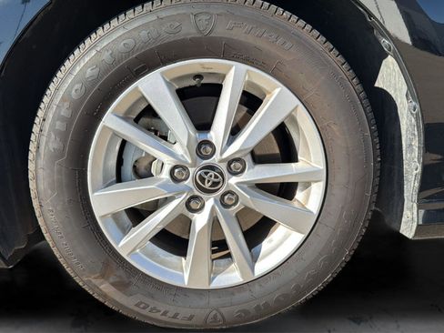 Used 2026 Toyota Camry LE FWD image 27