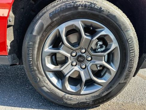 Used 2024 Ford Maverick XLT image 11