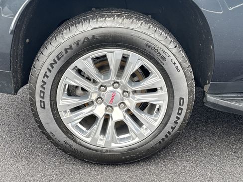 Used 2022 GMC Yukon XL Denali image 18